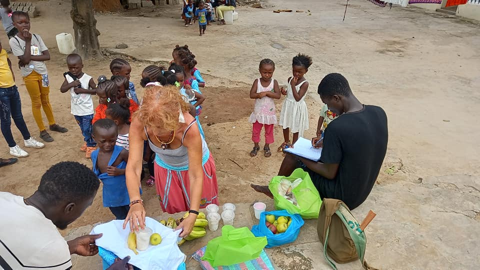 Convivencia con comunidad gambiana